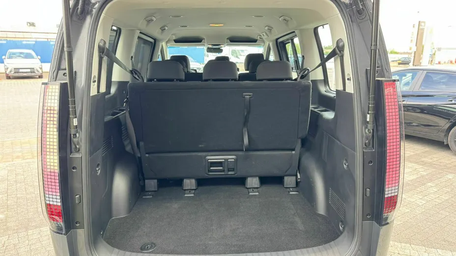 HYUNDAI Staria Staria 1.6 T-GDI HEV Smart Business aut Nowy