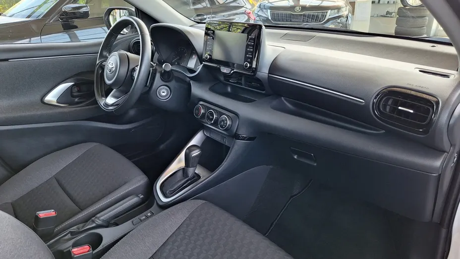 TOYOTA Yaris Yaris 1.5 Comfort CVT