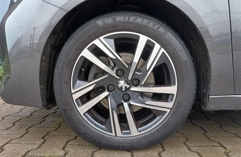 PEUGEOT 208 208 1.2 PureTech Allure S&S