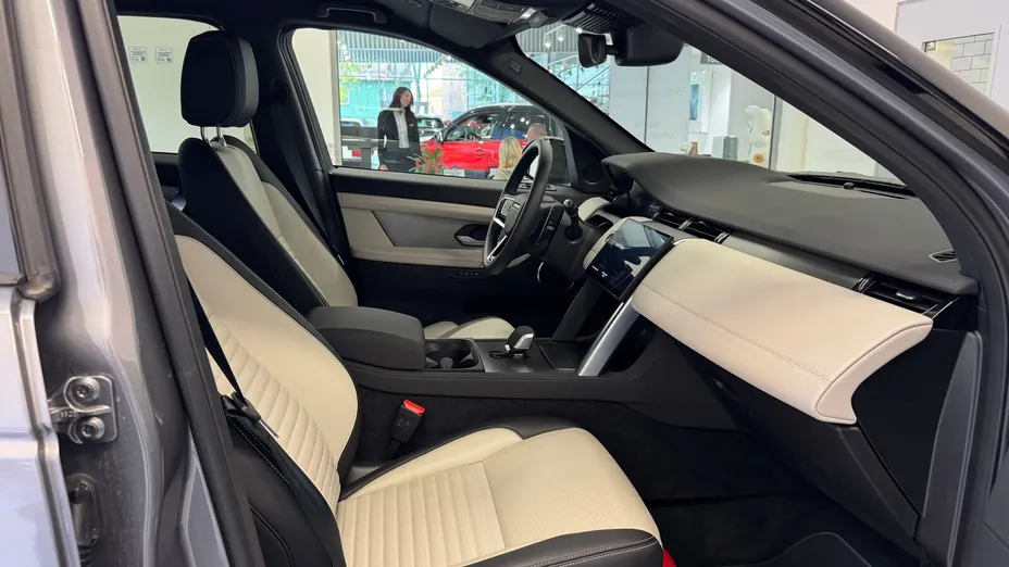 LAND ROVER Discovery Sport Discovery Sport 2.0 D200 mHEV Dynamic SE aut