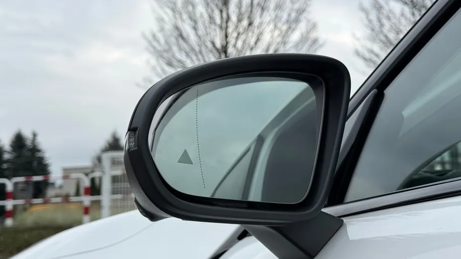 MERCEDES-BENZ A Klasa A 200 AMG Line 7G-DCT