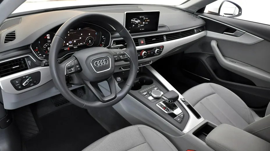 AUDI A4 A4 35 TFSI S tronic