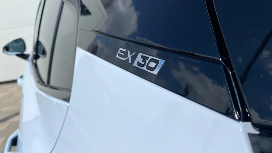 VOLVO EX30 EX30 69kWh Twin Motor Ultra