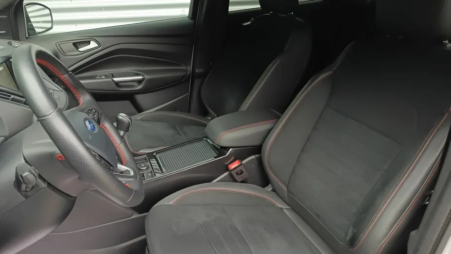 FORD Kuga Kuga 1.5 EcoBoost FWD ST-Line ASS