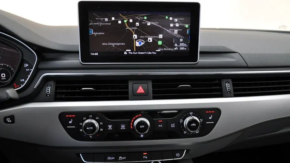 AUDI A4 A4 35 TFSI S tronic