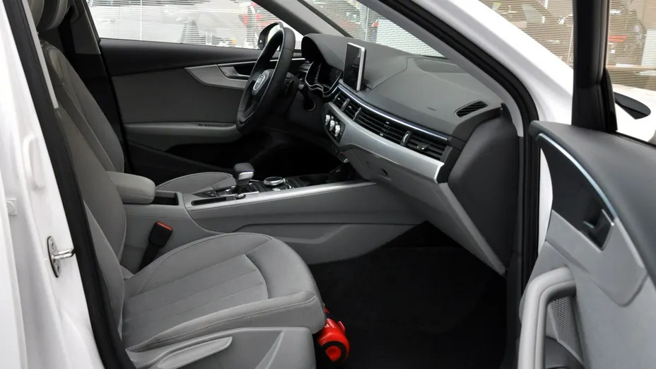 AUDI A4 A4 35 TFSI S tronic