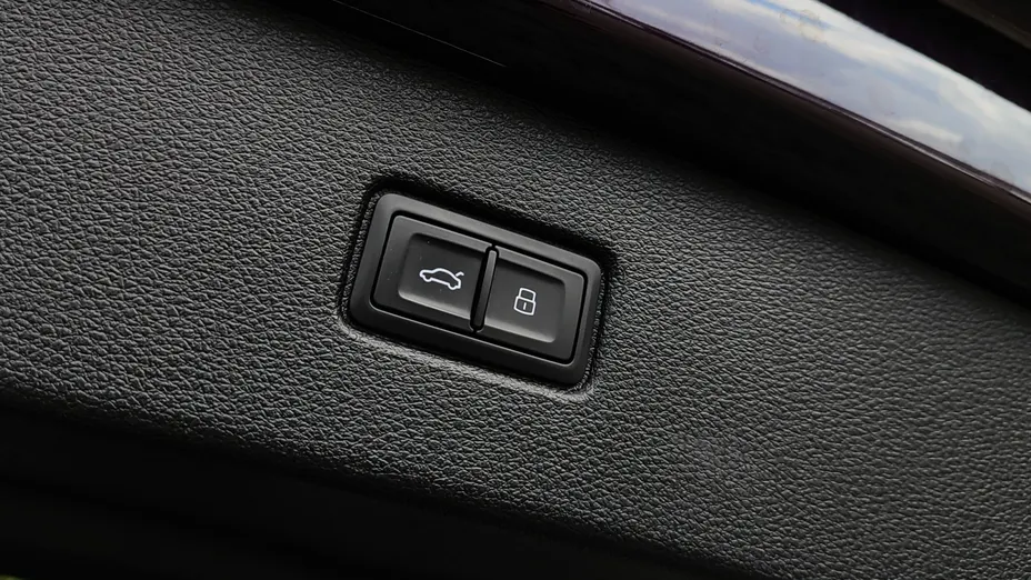 AUDI Q7 SQ7 TFSI Quattro Tiptr.
