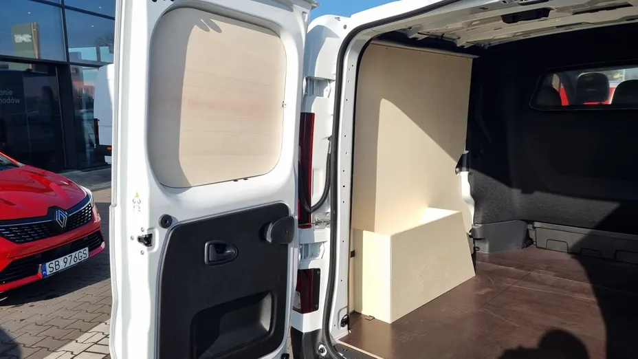 RENAULT Trafic Trafic 2.0 dCi L2H1 HD Extra (bryg.) Nowy