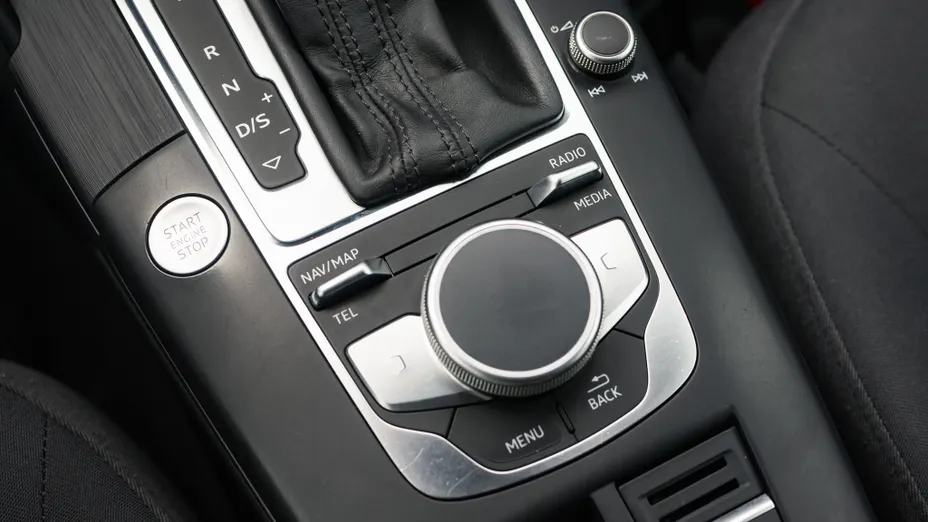 AUDI A3 A3 1.5 TFSI S tronic