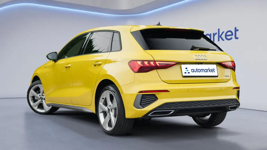 AUDI A3 A3 40 TFSI Quattro S Line S tronic