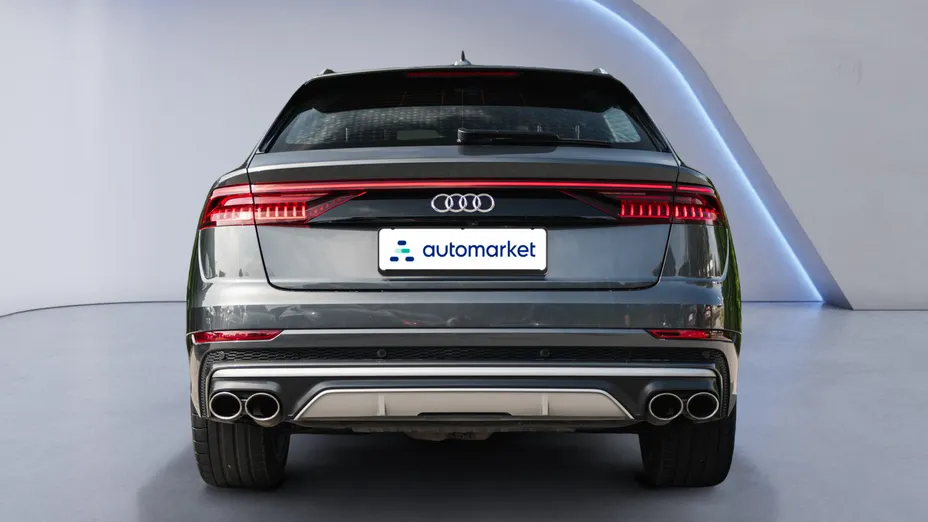 AUDI Q8 SQ8 TFSI Quattro Tiptronic