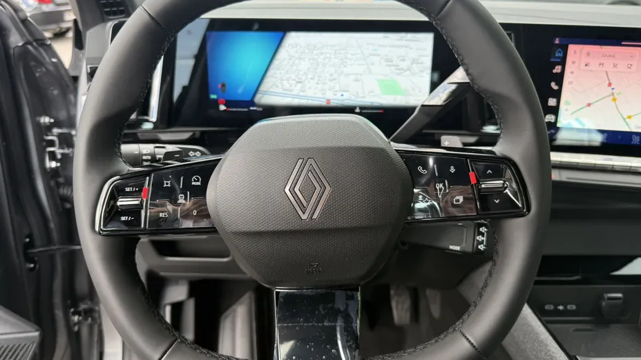 RENAULT Austral Austral 1.3 TCe mHEV Evolution aut Nowy