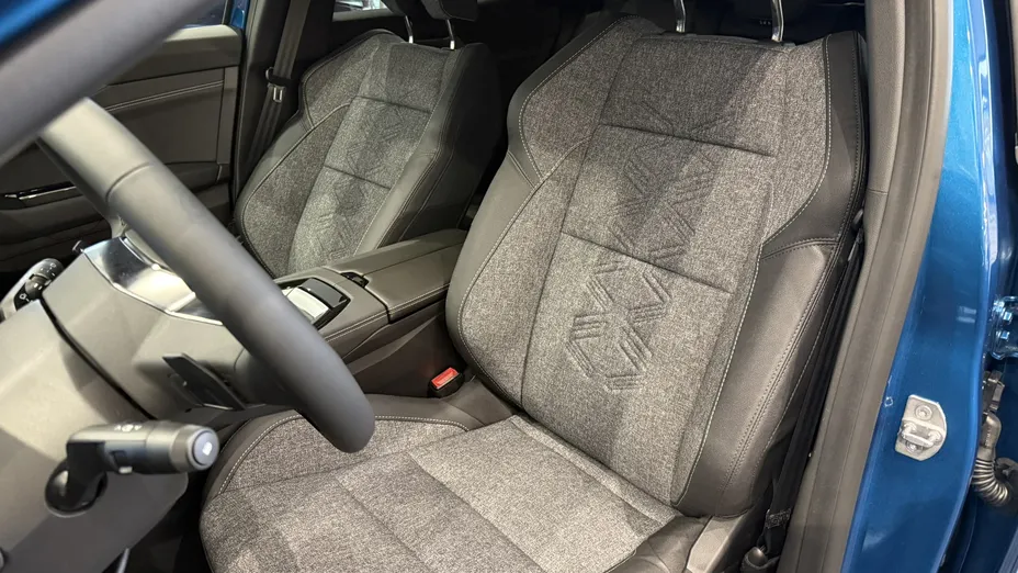 RENAULT Austral Austral 1.3 TCe mHEV Techno aut Nowy