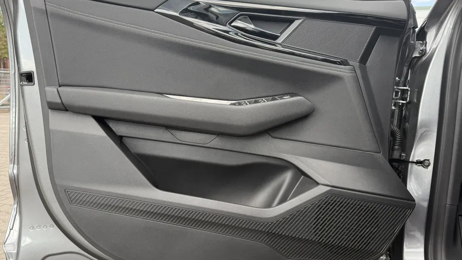 RENAULT Austral Austral 1.3 TCe mHEV Evolution aut Nowy