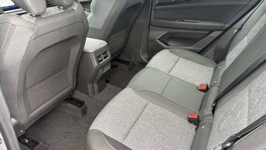 RENAULT Austral Austral 1.3 TCe mHEV Evolution aut Nowy