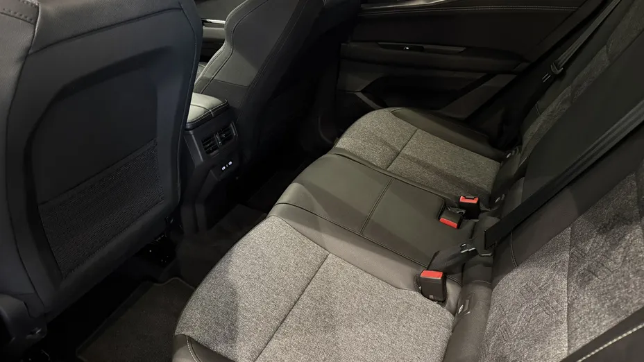 RENAULT Austral Austral 1.3 TCe mHEV Techno aut Nowy