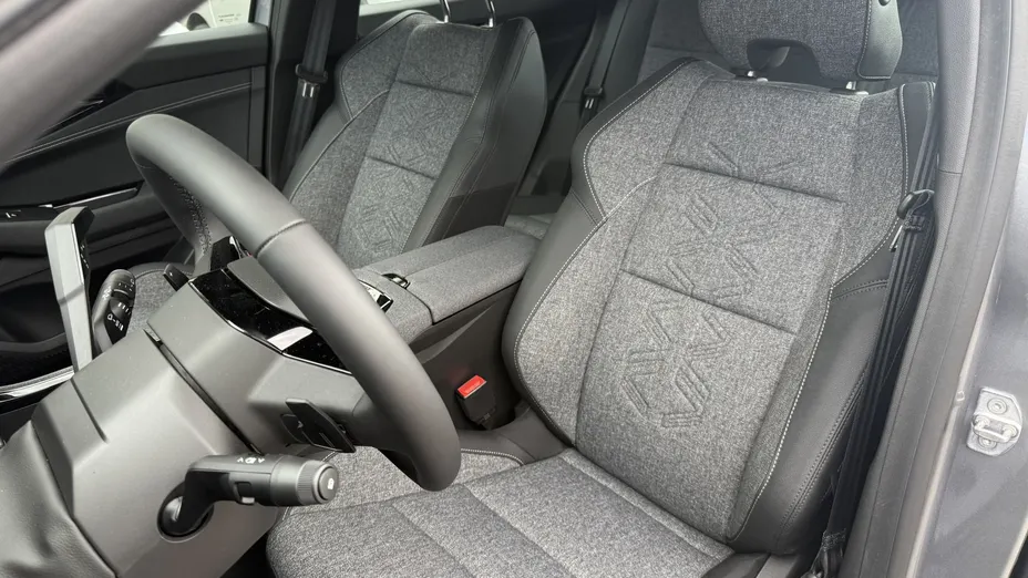 RENAULT Austral Austral 1.3 TCe mHEV Evolution aut Nowy