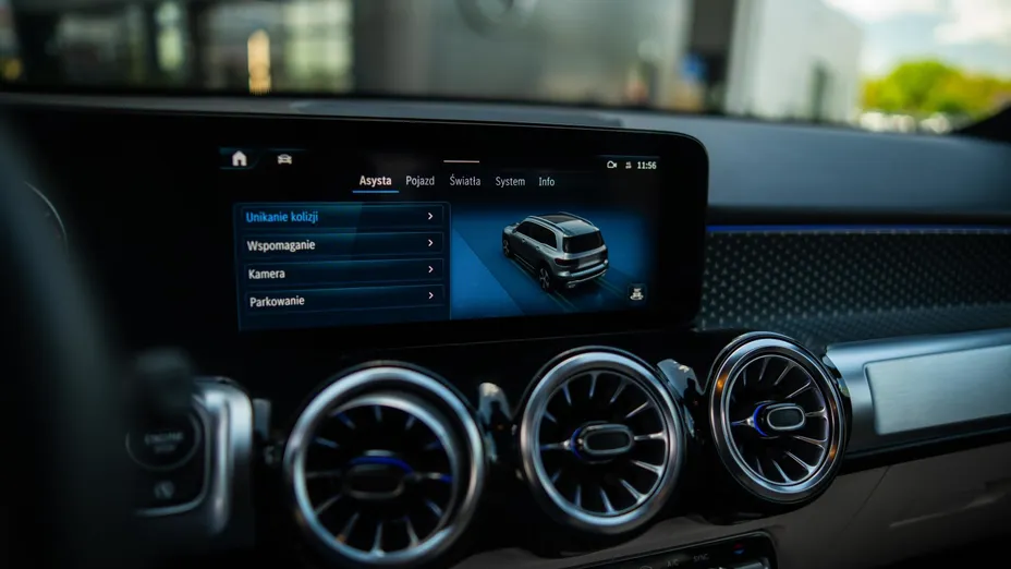 MERCEDES-BENZ GLB GLB 200 mHEV Progressive 7G-DCT