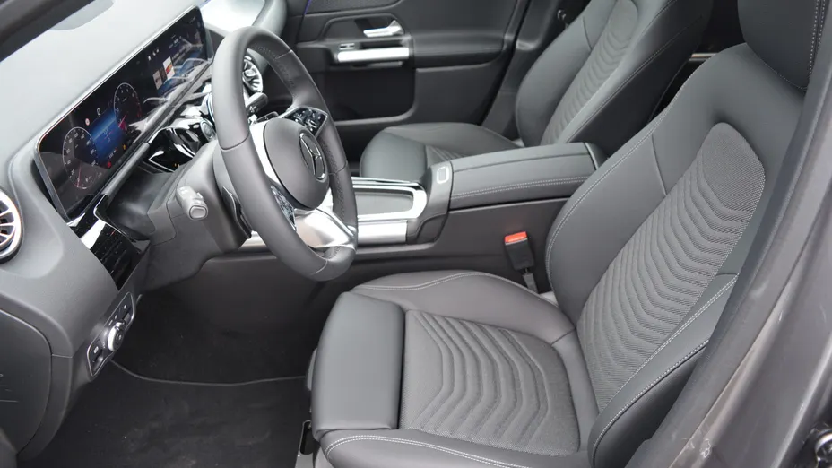MERCEDES-BENZ GLA GLA 200