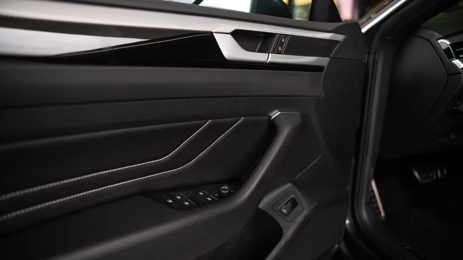 VOLKSWAGEN Arteon Arteon 2.0 TDI R-Line DSG