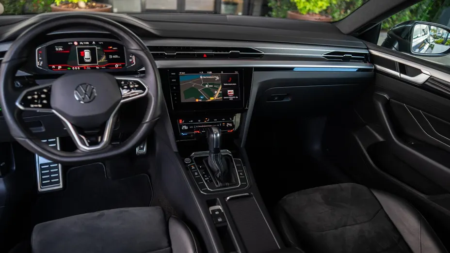 VOLKSWAGEN Arteon Arteon 2.0 TDI R-Line DSG