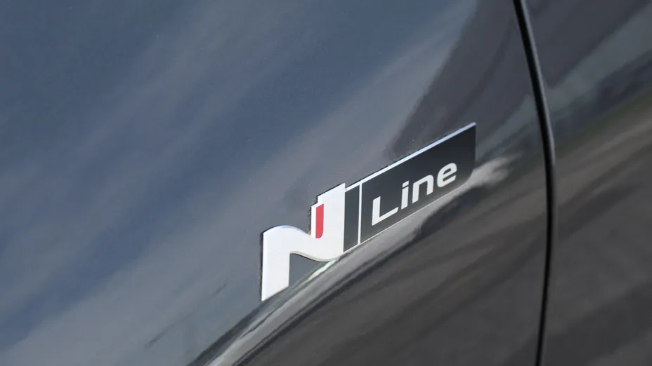 HYUNDAI Tucson Tucson 1.6 T-GDi HEV N-Line 4WD aut Nowy