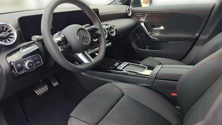 MERCEDES-BENZ CLA CLA 220 mHEV 4-Matic AMG Line 8G-DCT Nowy