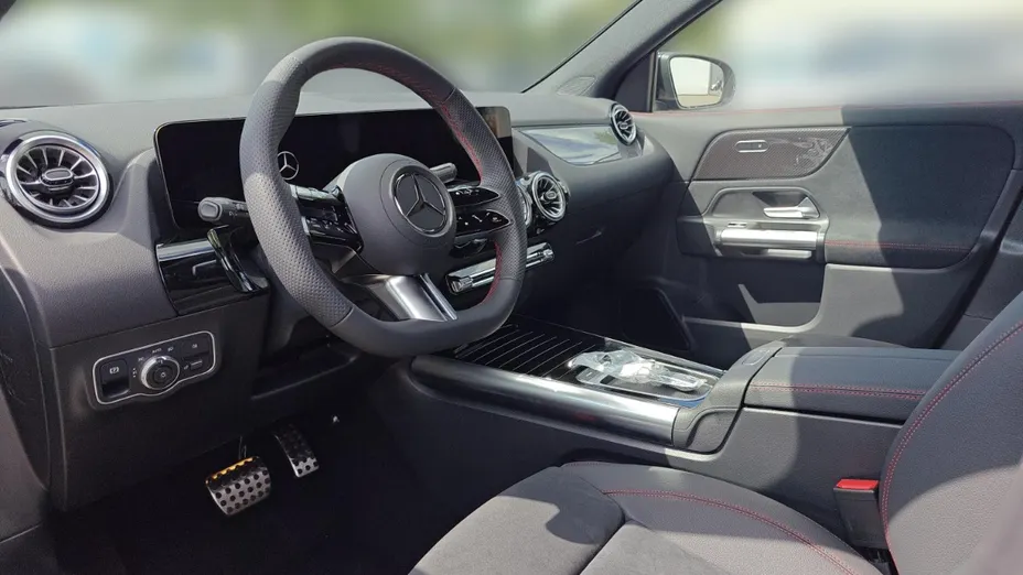 MERCEDES-BENZ GLA GLA 200 d AMG Line 8G-DCT Nowy