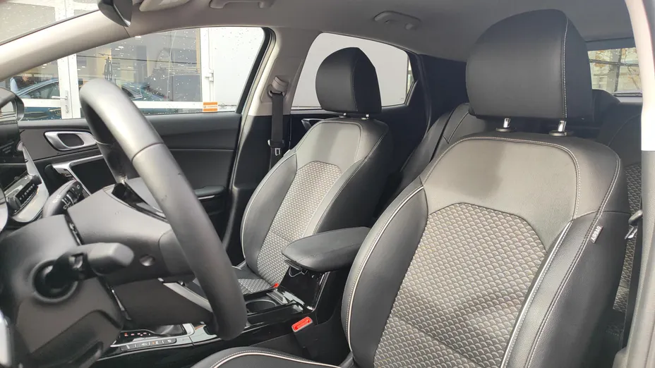 KIA XCeed XCeed 1.5 T-GDI Business Line DCT