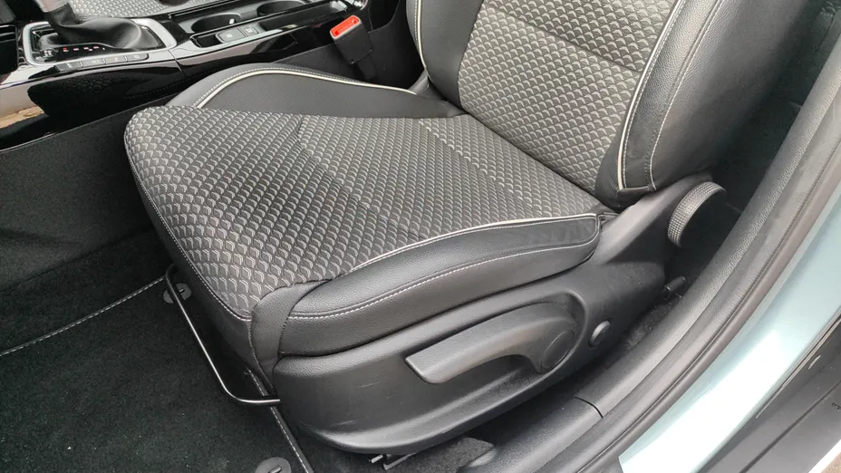 KIA XCeed XCeed 1.5 T-GDI Business Line DCT