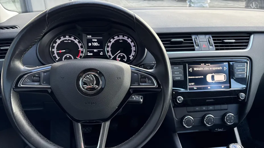 SKODA Octavia Octavia 1.6 TDI SCR Ambition