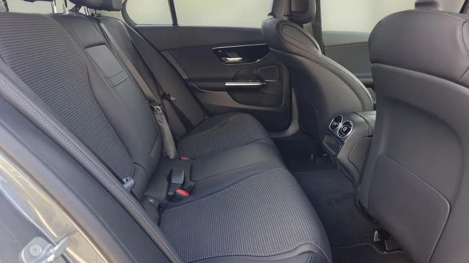 MERCEDES-BENZ C Klasa C 200 d mHEV Avantgarde Nowy