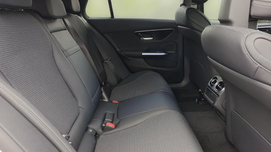 MERCEDES-BENZ C Klasa C 200 d mHEV Avantgarde Nowy