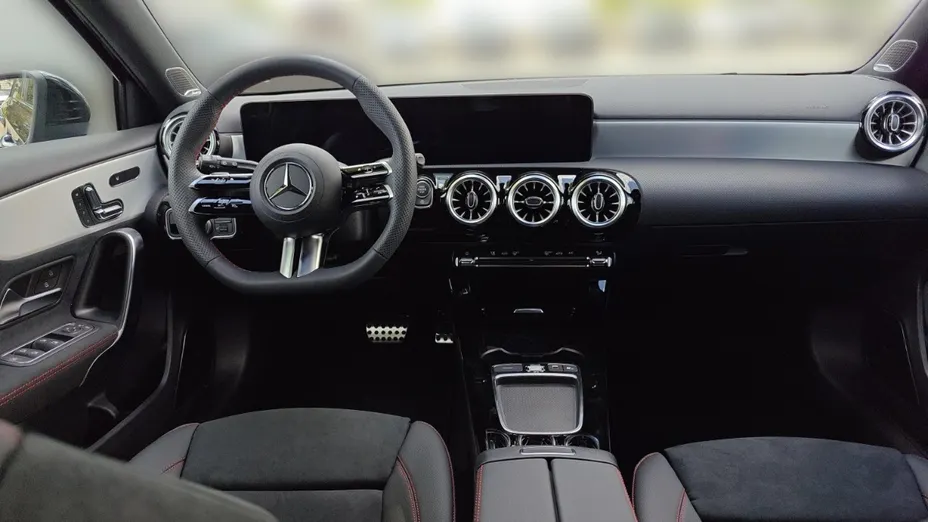 MERCEDES-BENZ A Klasa A 200 AMG Line 7G-DCT Nowy