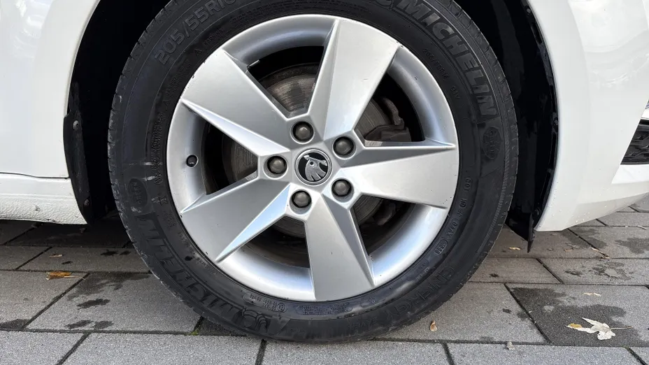 SKODA Octavia Octavia 1.6 TDI SCR Ambition