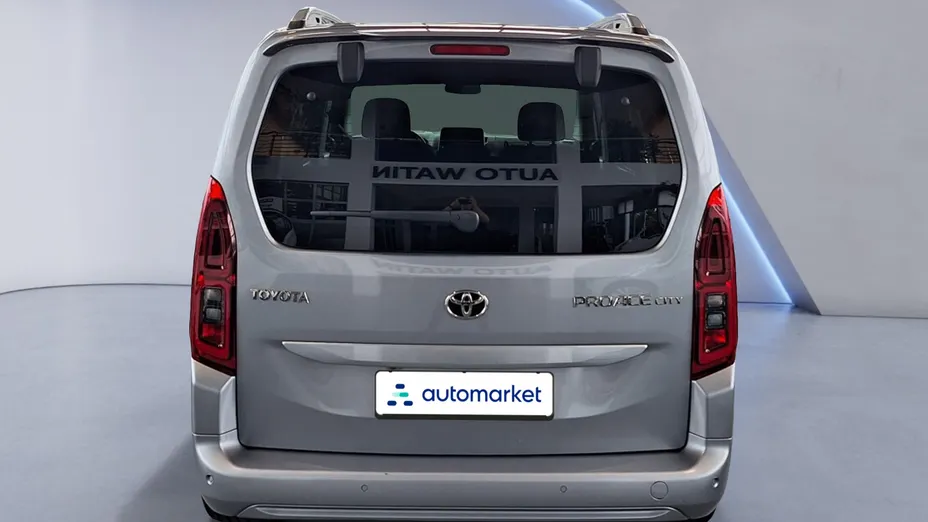 TOYOTA Proace City Verso Proace City Verso 1.5 D-4D Family