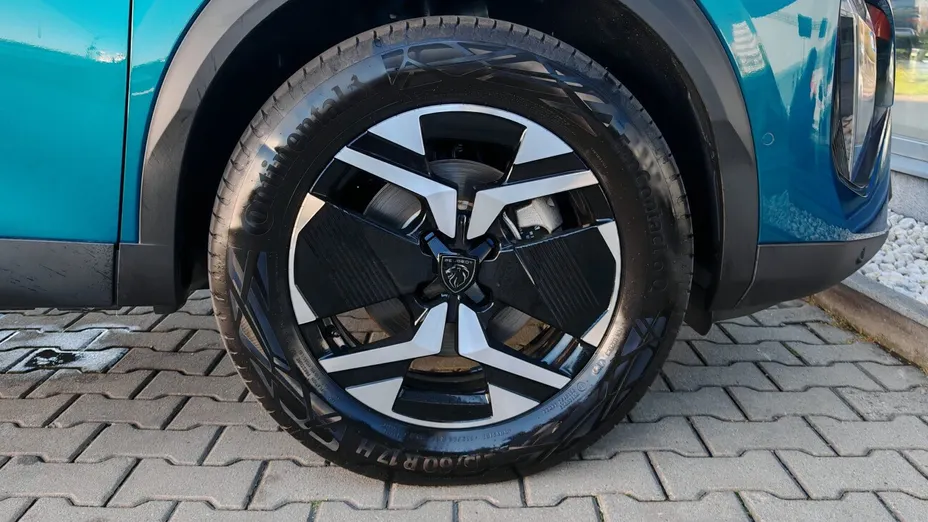 PEUGEOT 2008 2008 PureTech mHEV Allure e-DCS6 Nowy