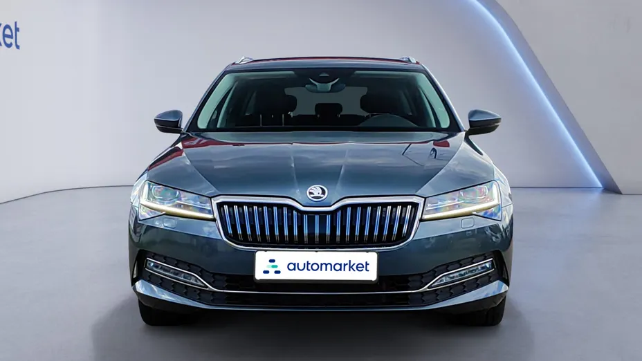 SKODA Superb Superb 2.0 TDI SCR Style DSG