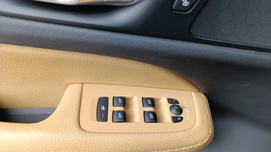 VOLVO V60 V60 T4 Inscription aut