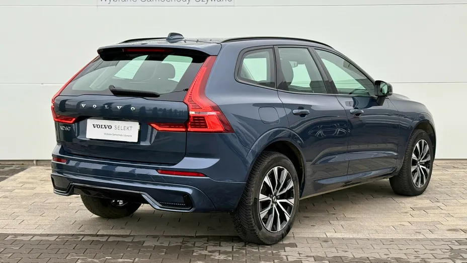 VOLVO XC60 XC60 B5 B AWD Plus Dark aut