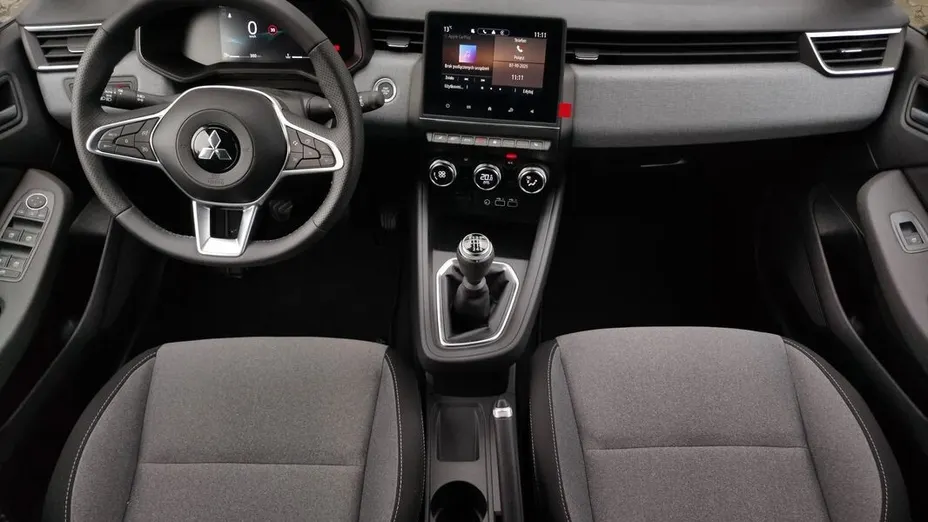 MITSUBISHI Colt Colt 1.0T Invite Style Cold