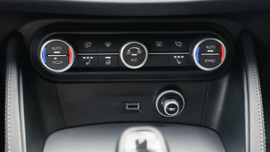 ALFA ROMEO Stelvio Stelvio 2.0 Turbo Q4 aut