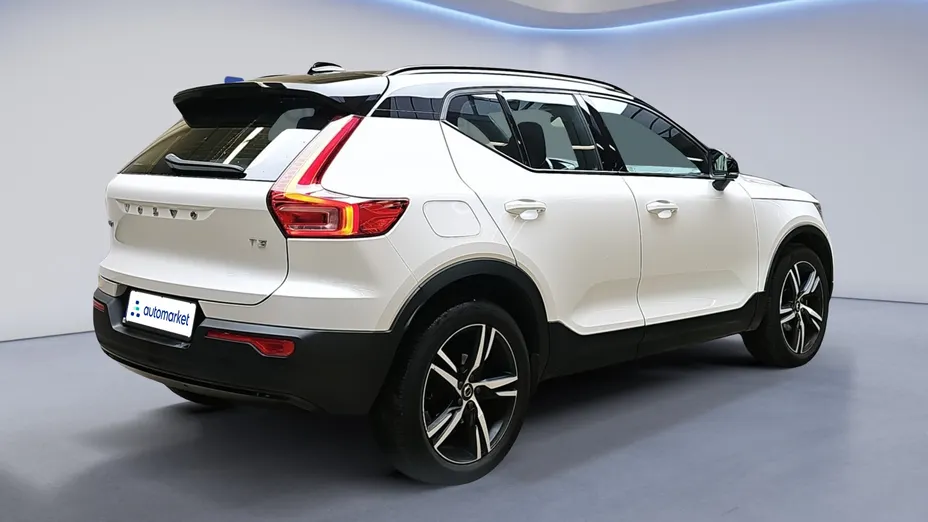 VOLVO XC40 XC40 T3 R-Design aut