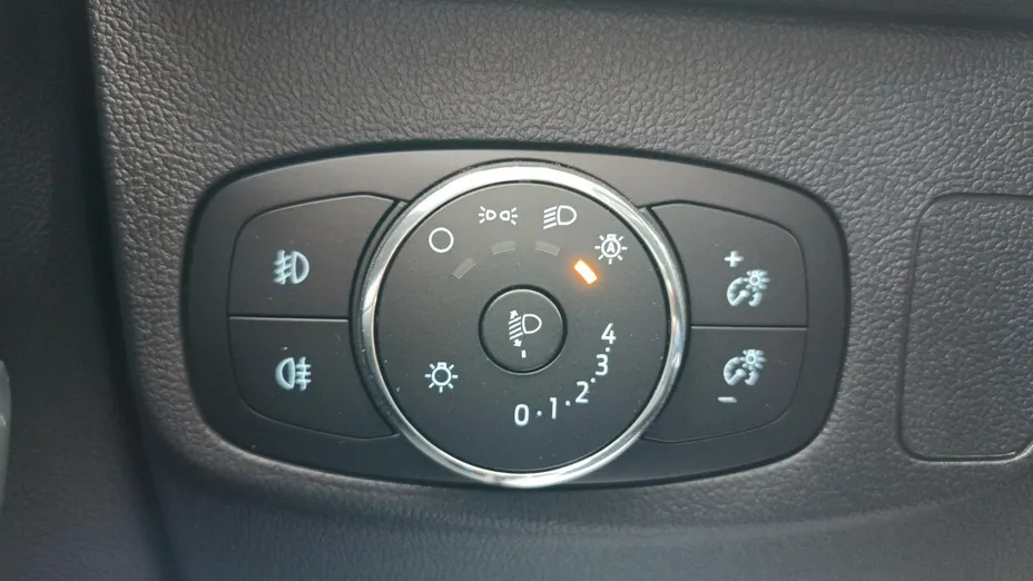 FORD Focus Focus 1.5 EcoBlue Titanium X aut