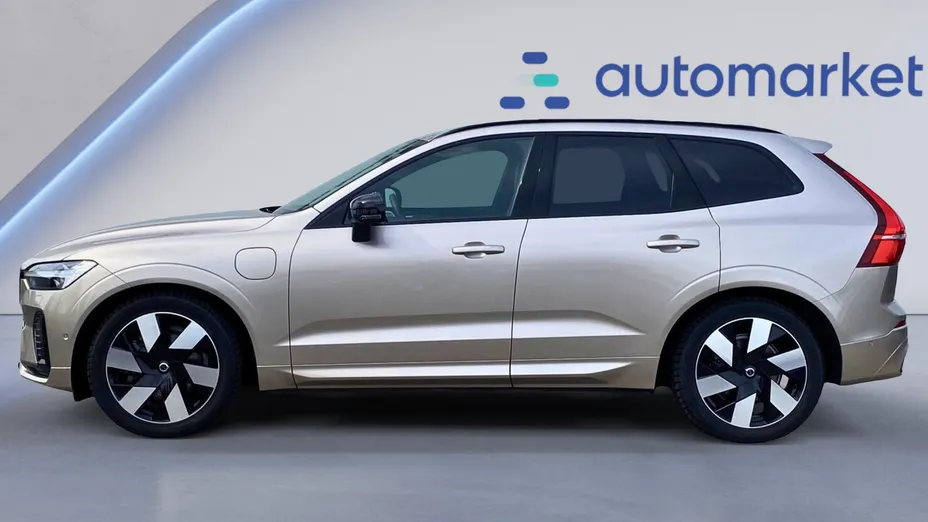 VOLVO XC60 XC60 T8 Plug-In Hybrid AWD Ultimate Dark aut
