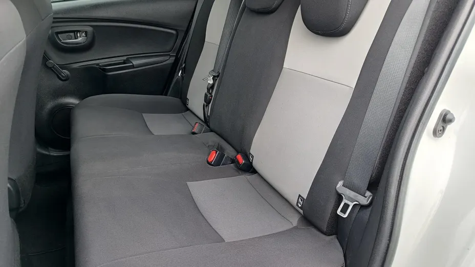 TOYOTA Yaris Yaris Hybrid 100 Premium