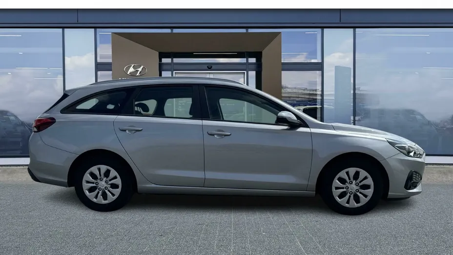 HYUNDAI i30 i30 1.0 T-GDI Modern DCT