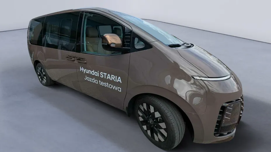 HYUNDAI Staria Staria 1.6 T-GDI HEV Luxury aut Nowy