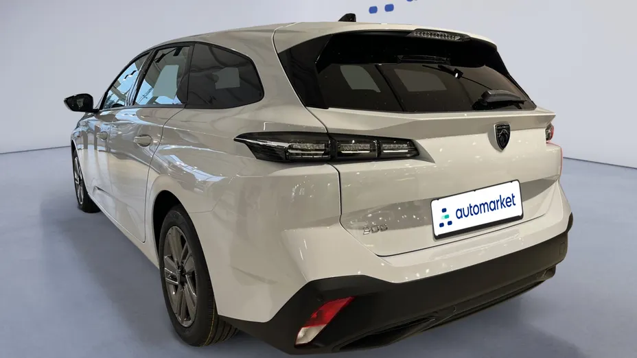 PEUGEOT 308 308 1.2 mHEV Style S&S e-DCS6 Nowy