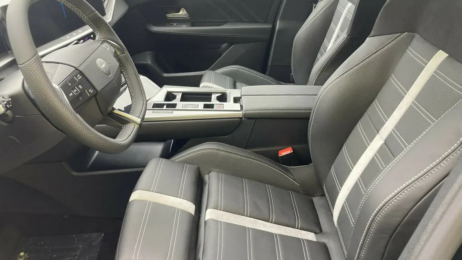 OPEL Grandland X Grandland 1.2 mHEV GS eDTC6 Nowy